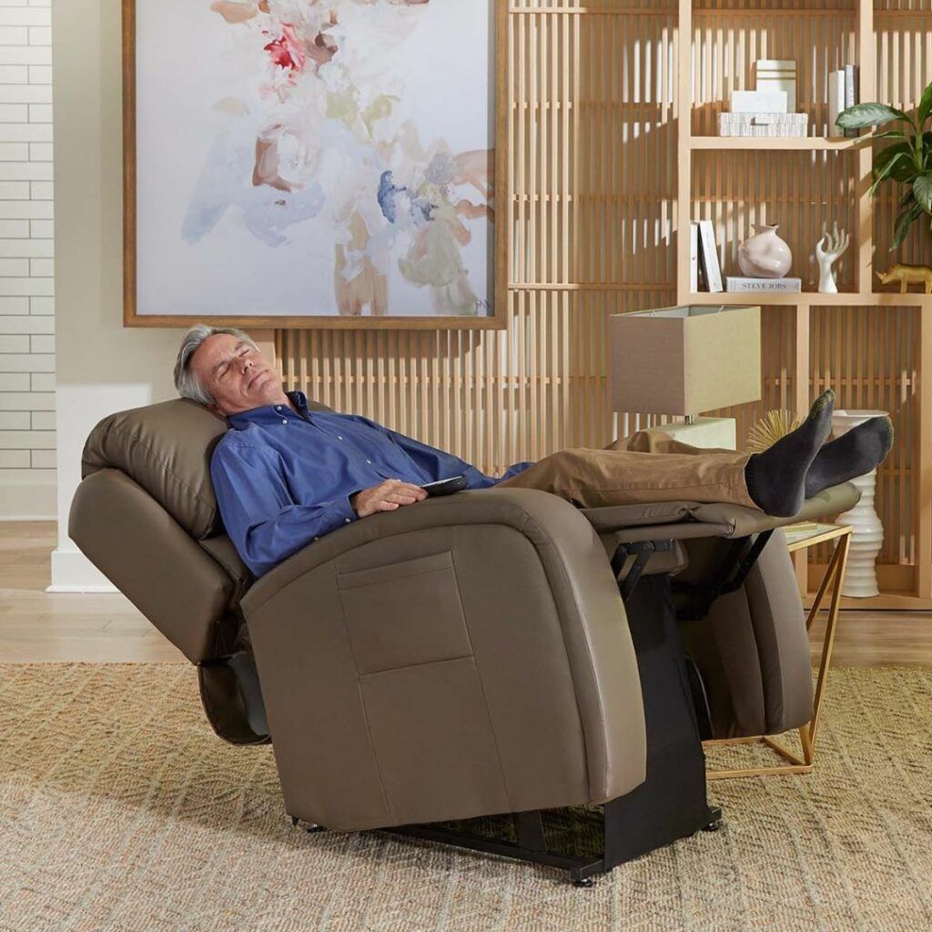 EZ Sleeper with Twilight Medium/Large, golden technologies lift chair